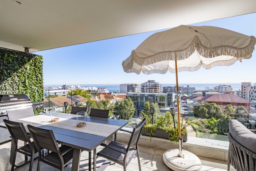 3 Bedroom Property for Sale in Sea Point Western Cape